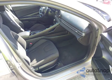 2022 Hyundai Elantra Sel from USA, damaged, VIN KMHLS4AG9NU250049